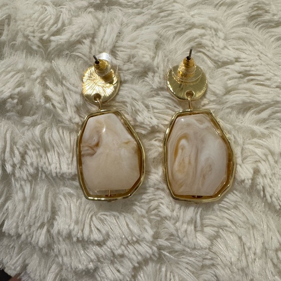 Geometric Gemstone Vintage Gold and White Tan Boho Drop Earrings New - Picture 6 of 6